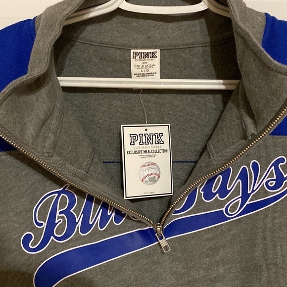 ⚾️NEW Toronto Blue Jays PINK pullover - Picture 3 of 6